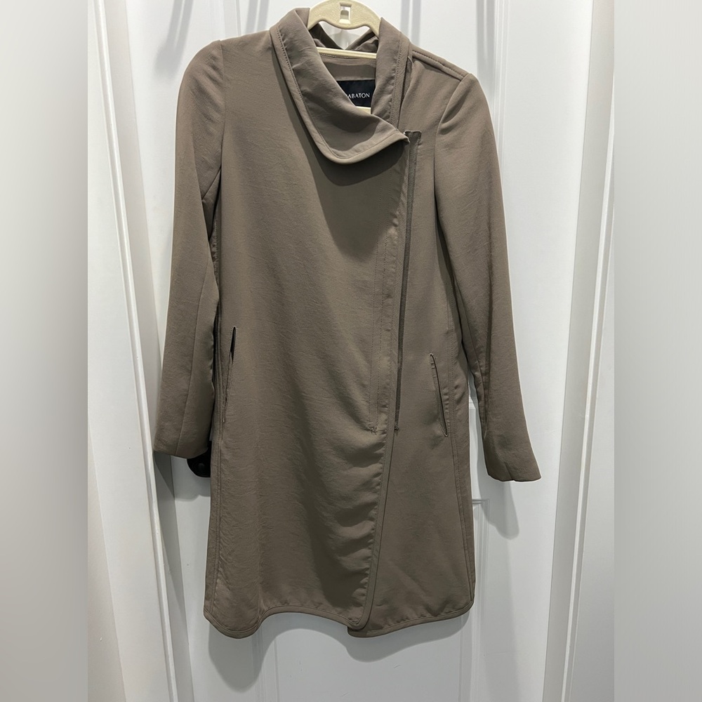 Aritzia Babaton jacket